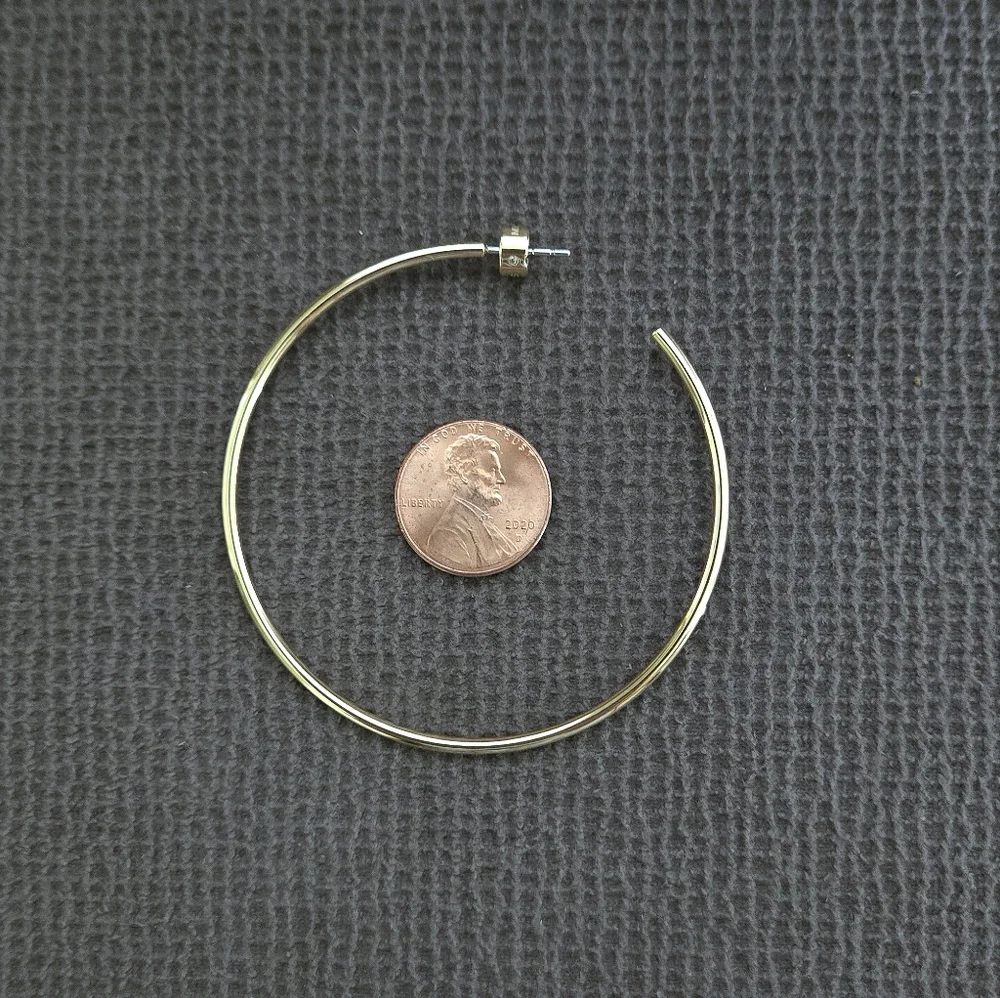 Michael Kors Gold💛 "Cityscape"🏙 Large Hoop Earrings - Picture 7 of 14
